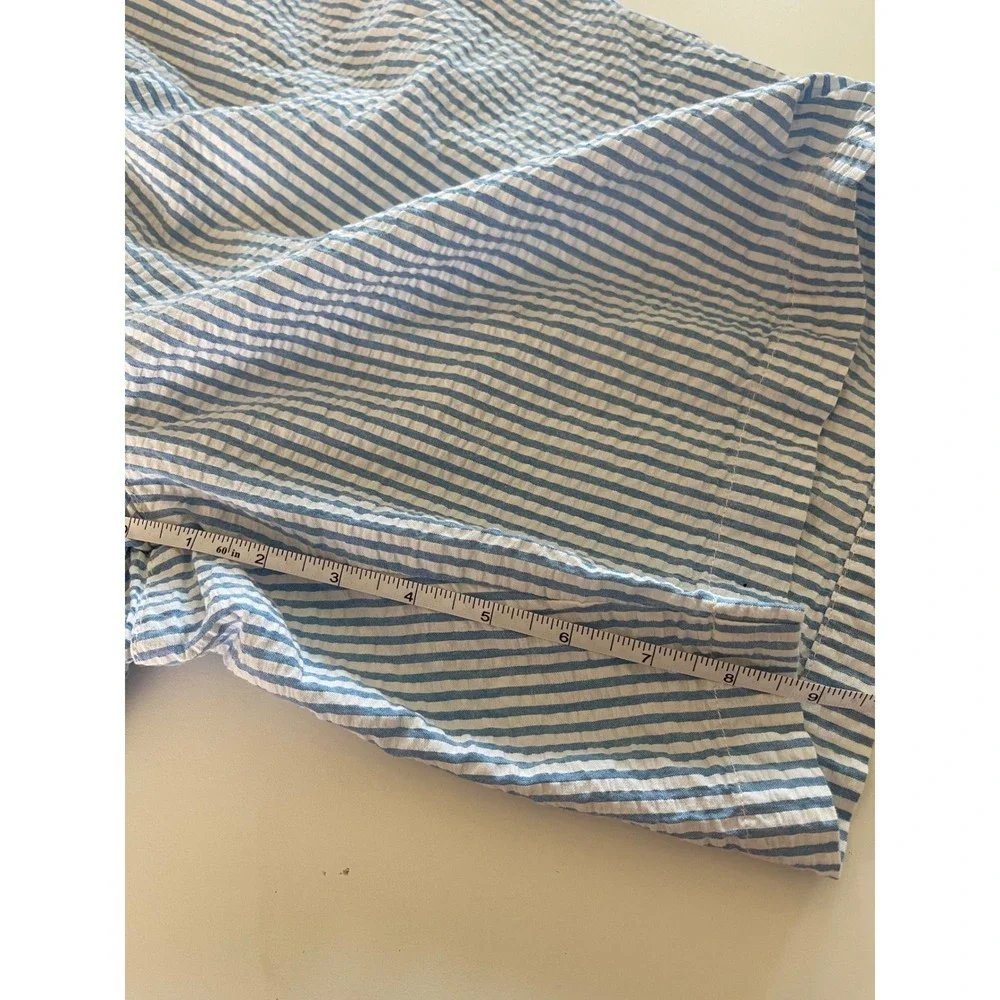 Land's End Men's Seersucker‎ Blue & White Pinstripe Shorts SZ 36, preppy, cotton